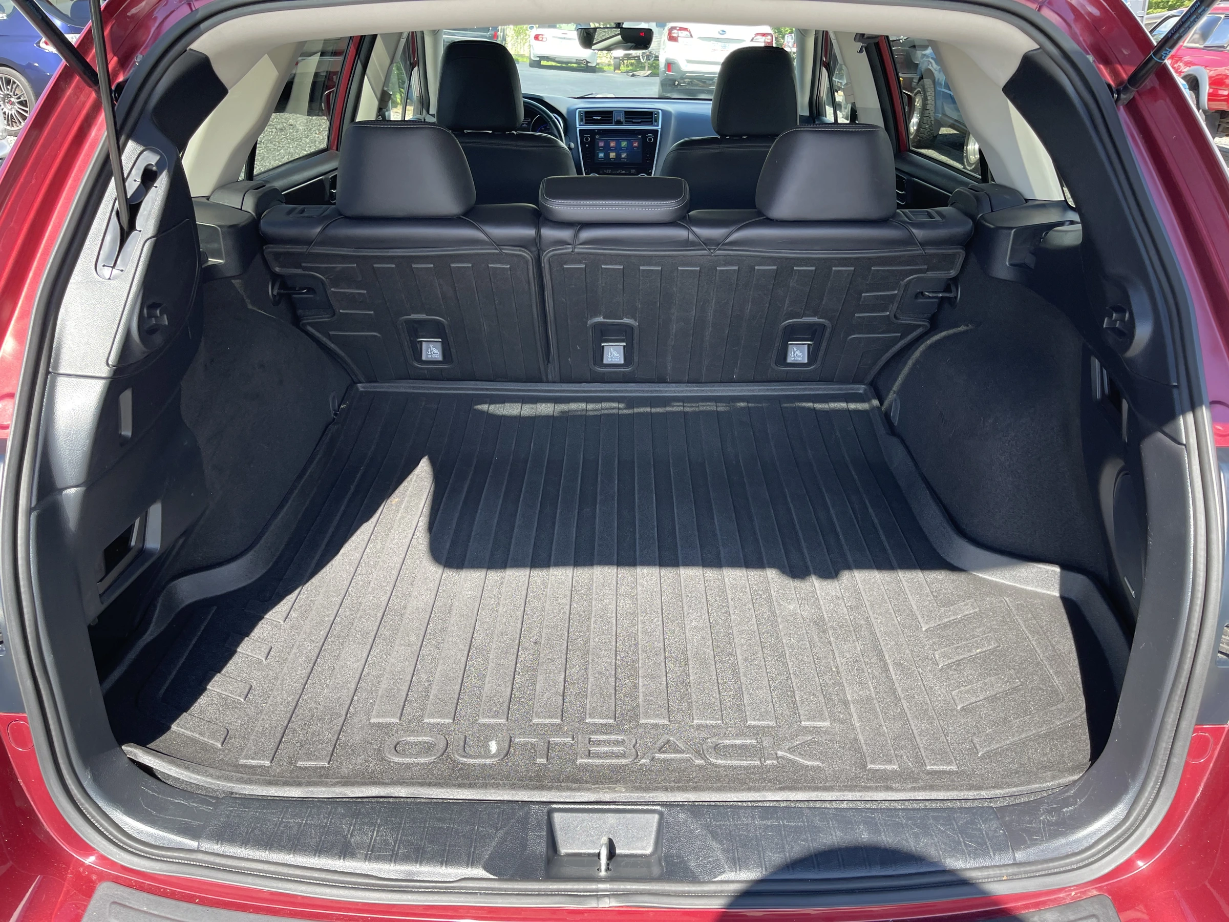 2018 Subaru Outback Limited 3.6 — photo 14