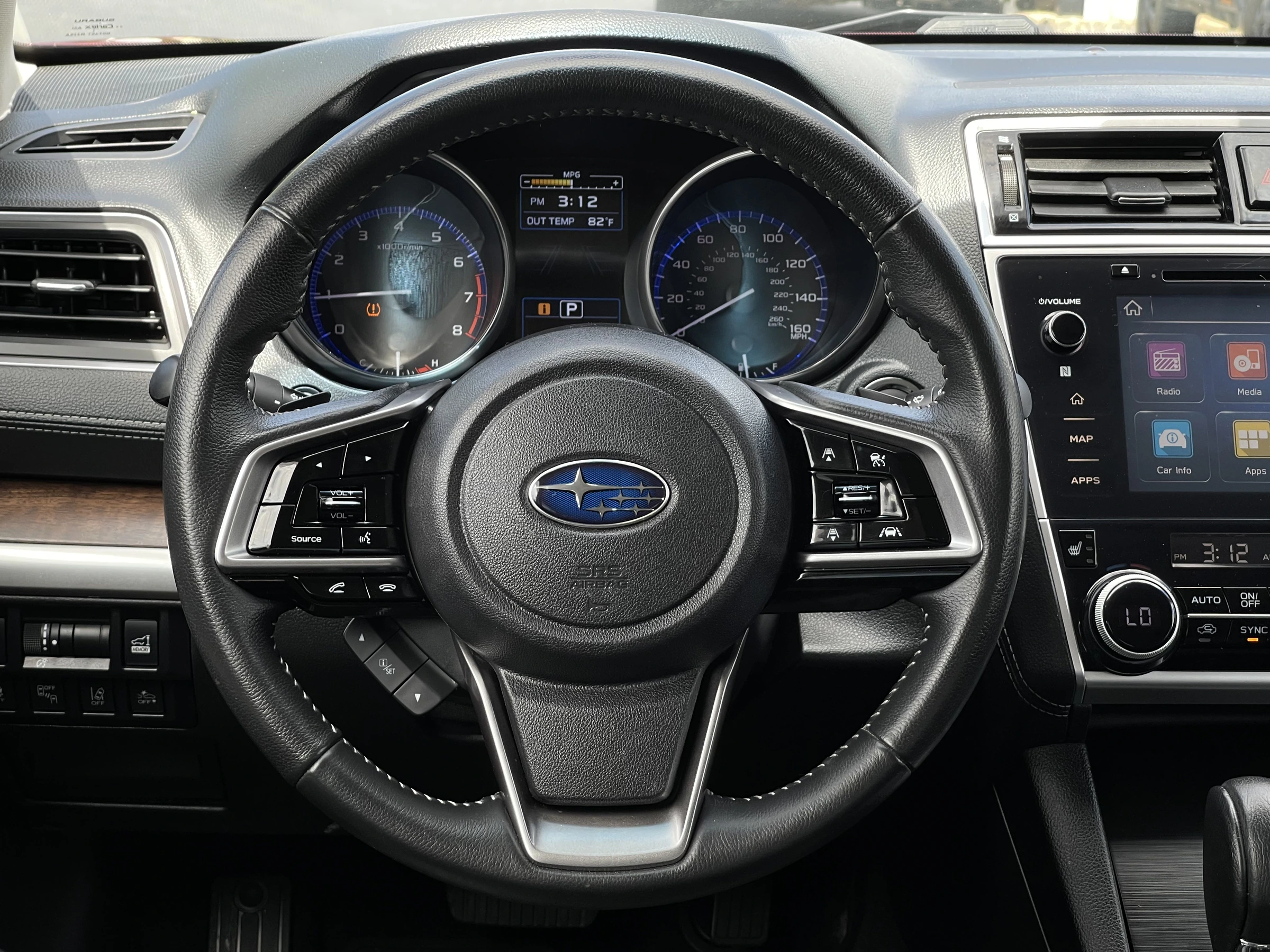 2018 Subaru Outback Limited 3.6 — photo 17