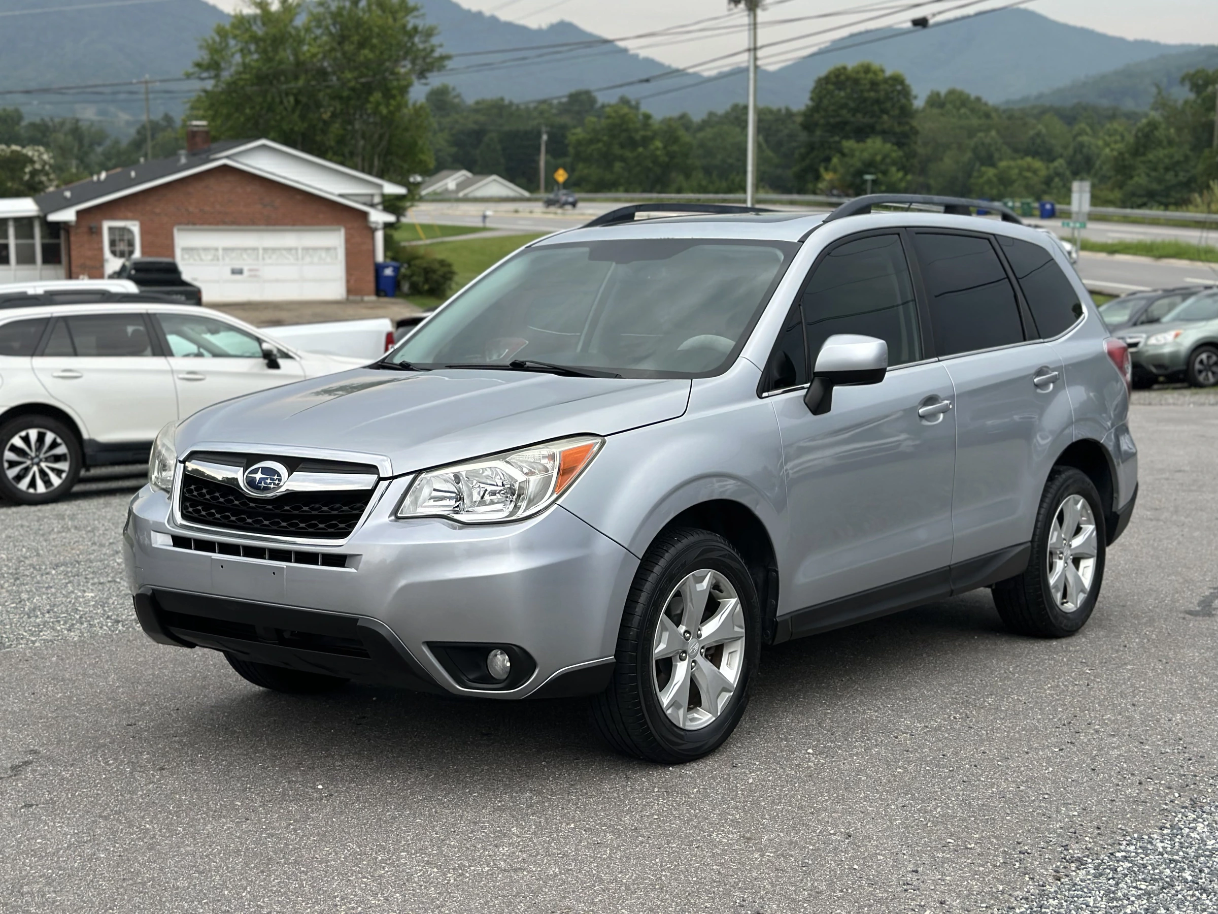 2015 Subaru Forester Limited — photo 7
