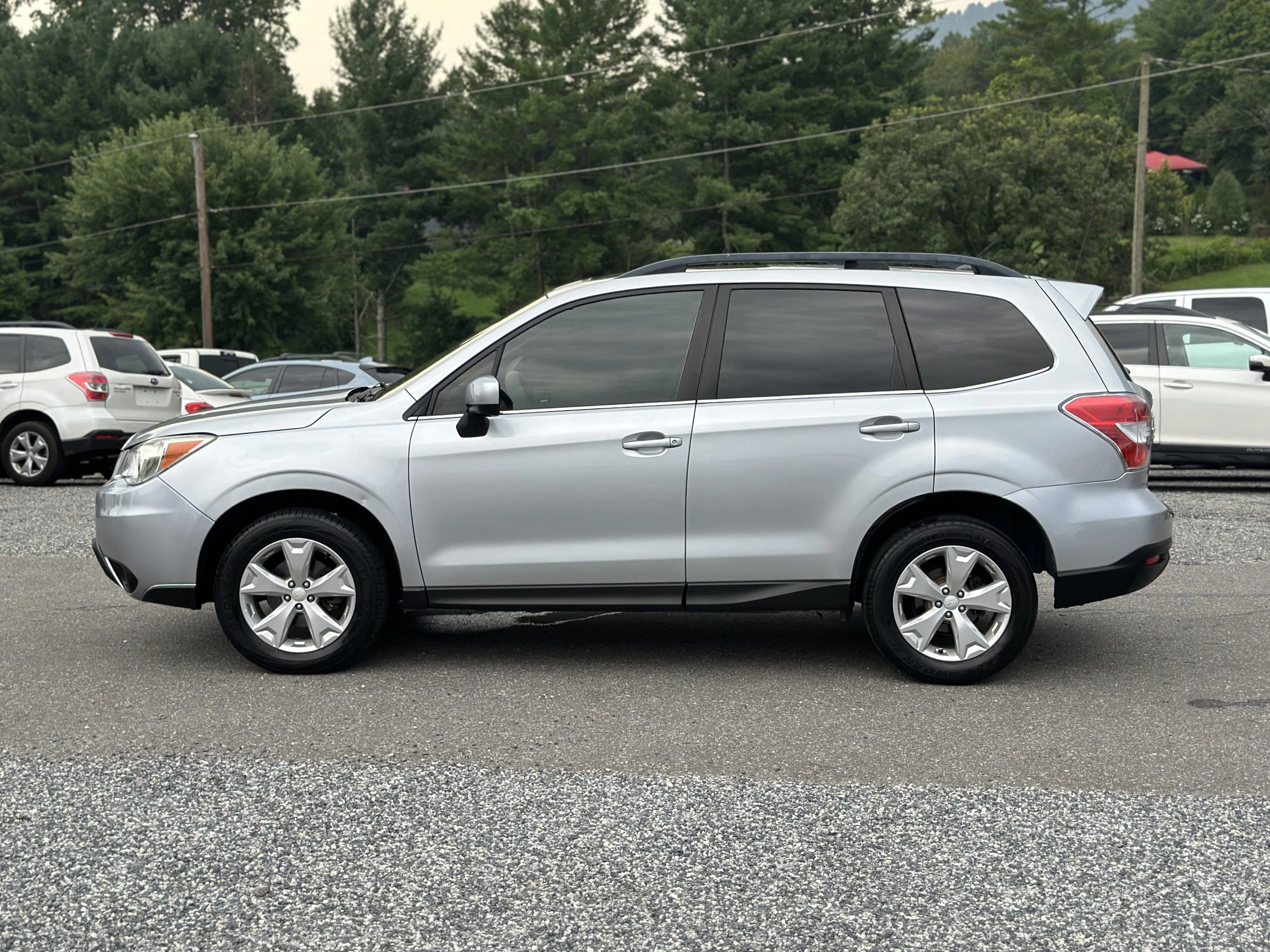 2015 Subaru Forester Limited — photo 6