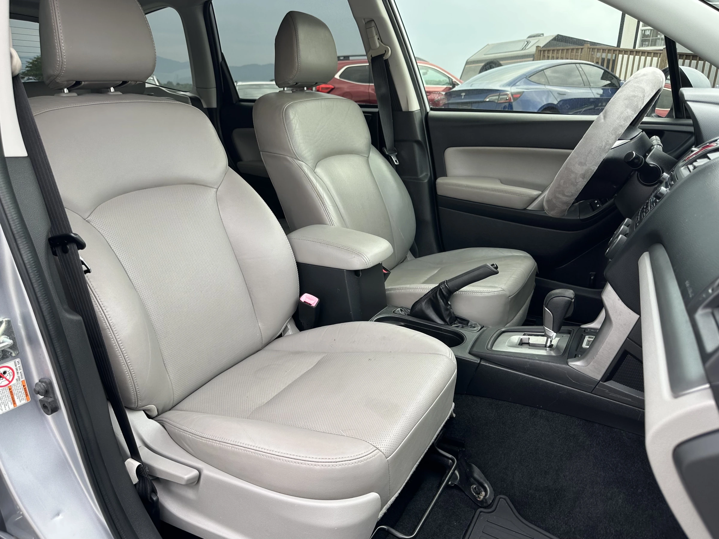 2015 Subaru Forester Limited — photo 10