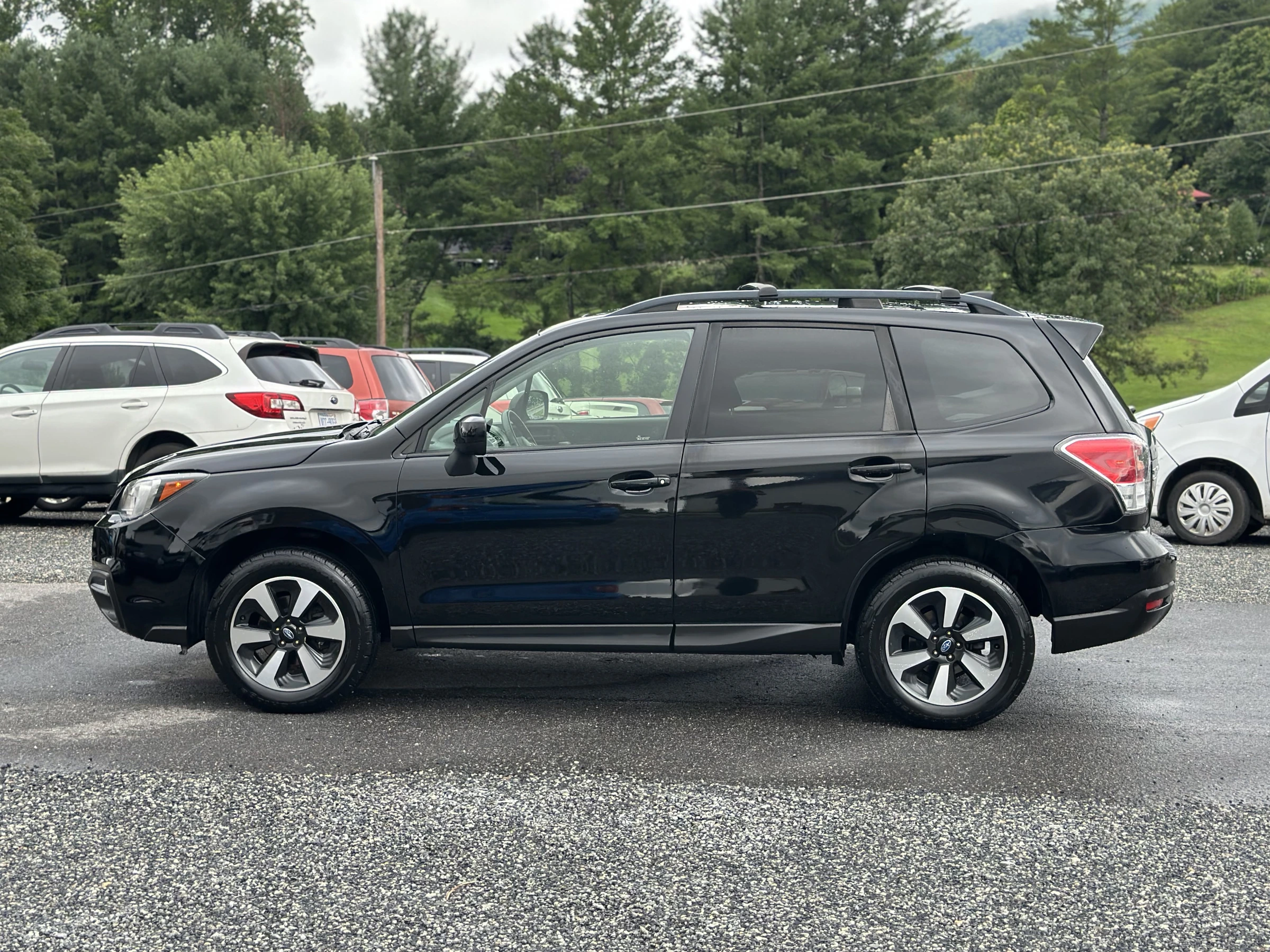 2017 Subaru Forester Premium — photo 6