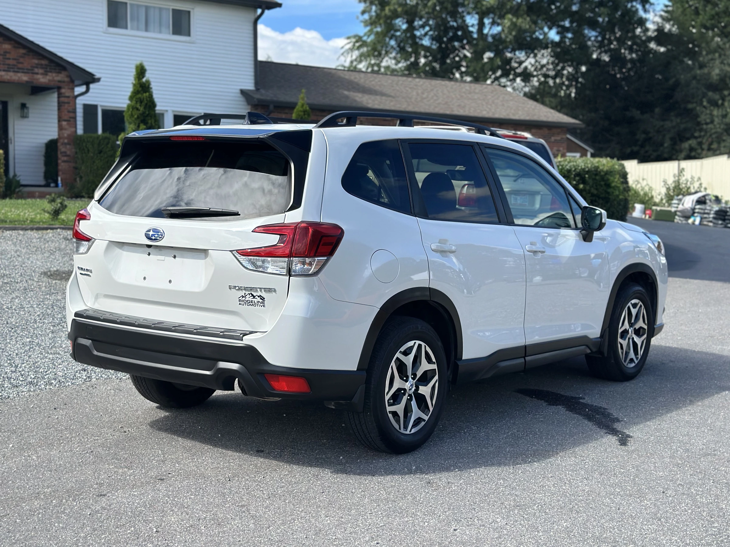 2024 Subaru Forester Premium — photo 3