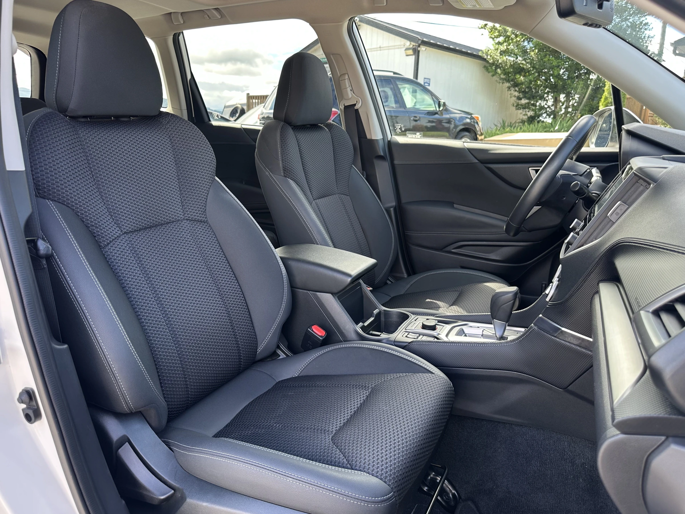 2024 Subaru Forester Premium — photo 10