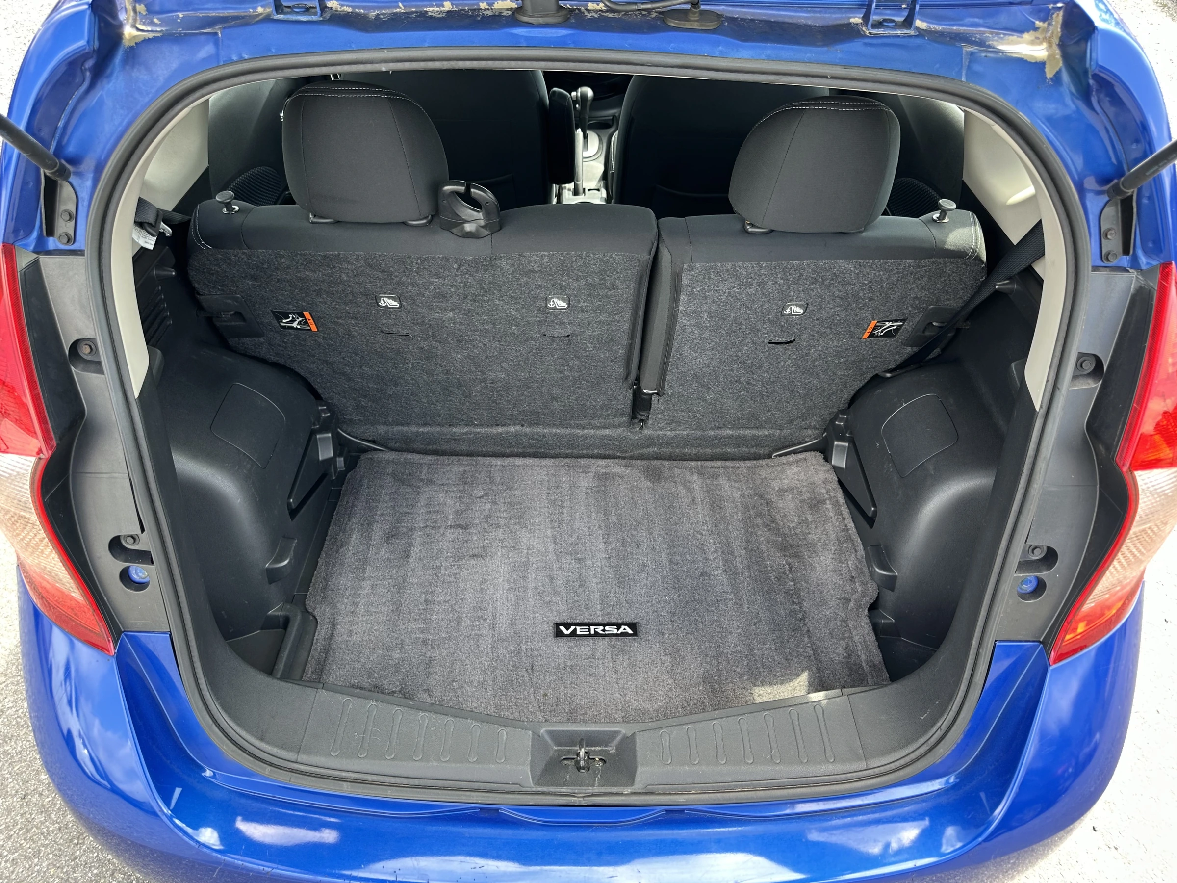 2014 Nissan Versa Note SV — photo 14