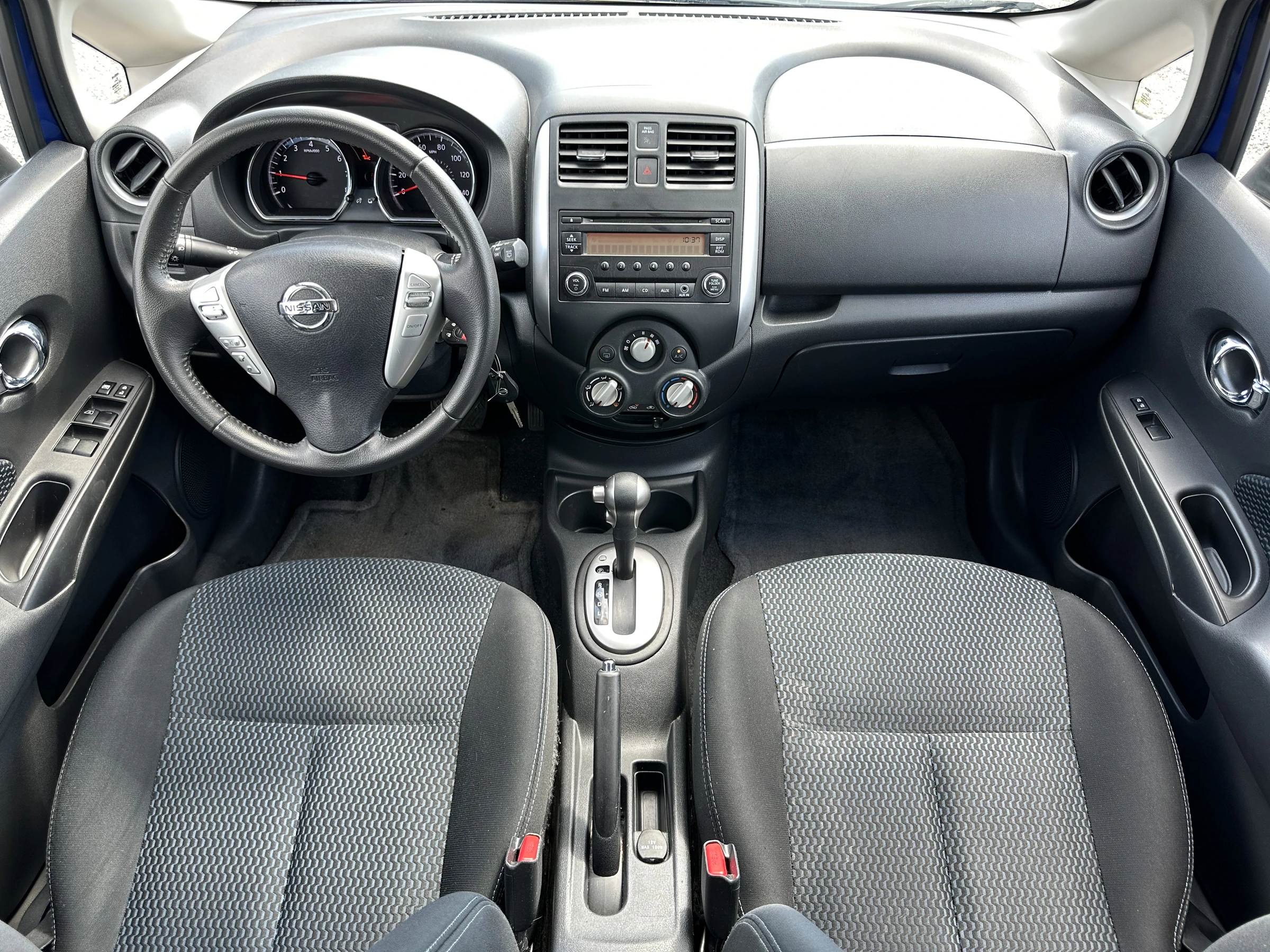2014 Nissan Versa Note SV — photo 15