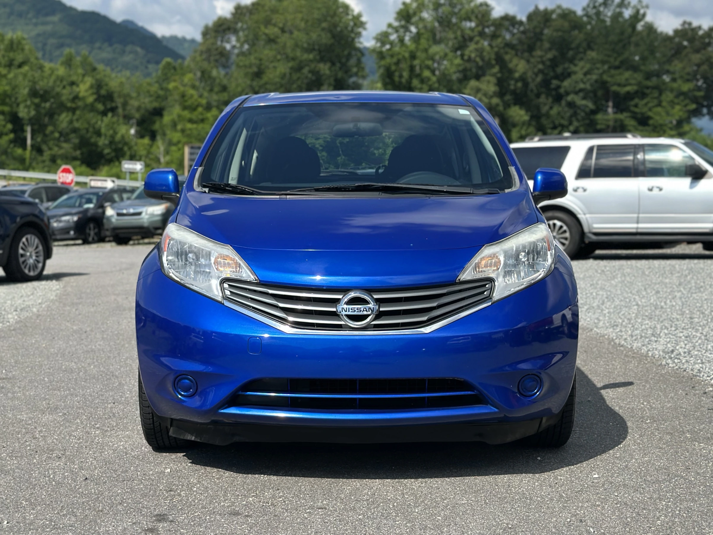 2014 Nissan Versa Note SV — photo 22