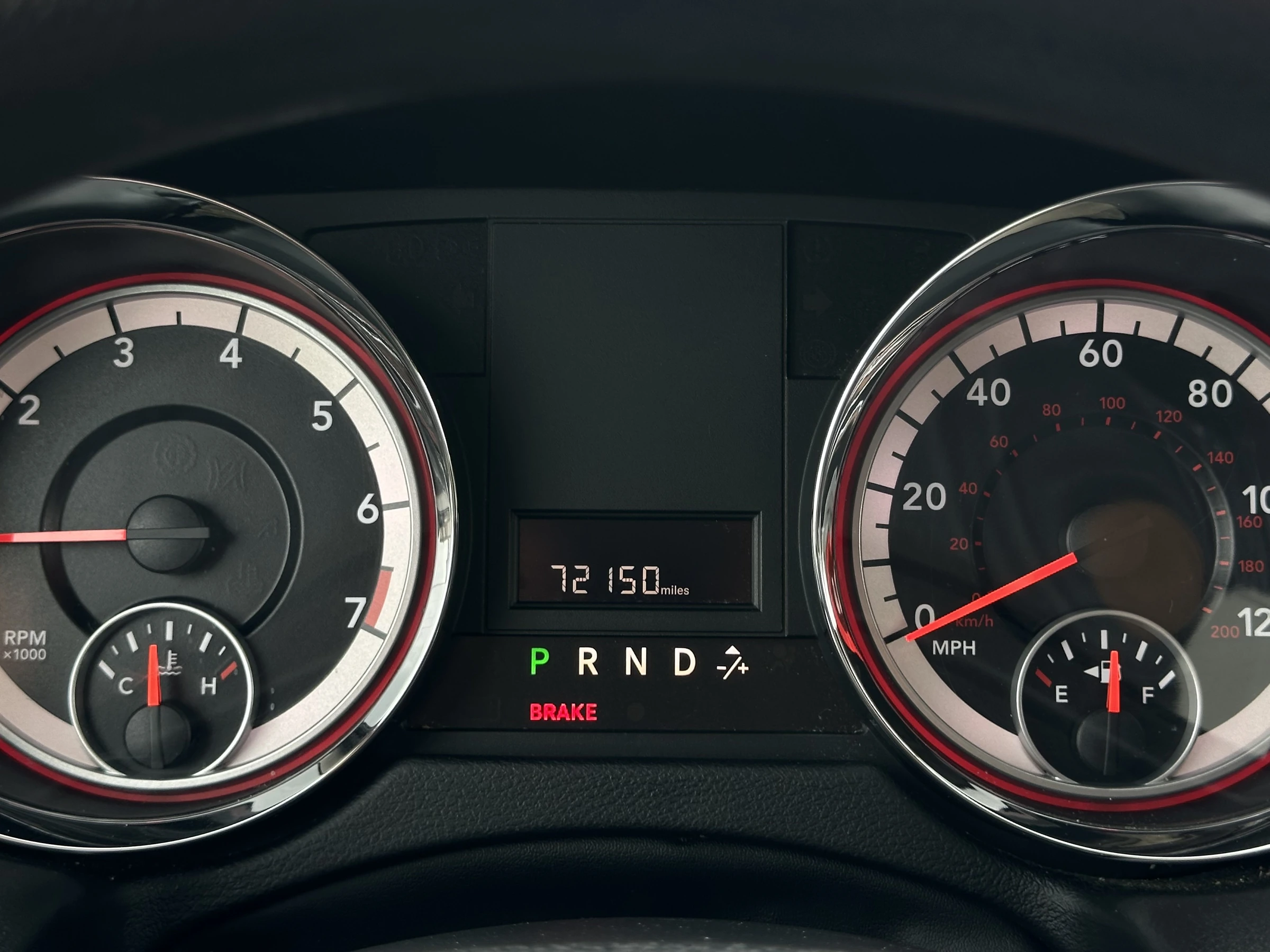2015 Dodge Grand Caravan SXT — photo 22