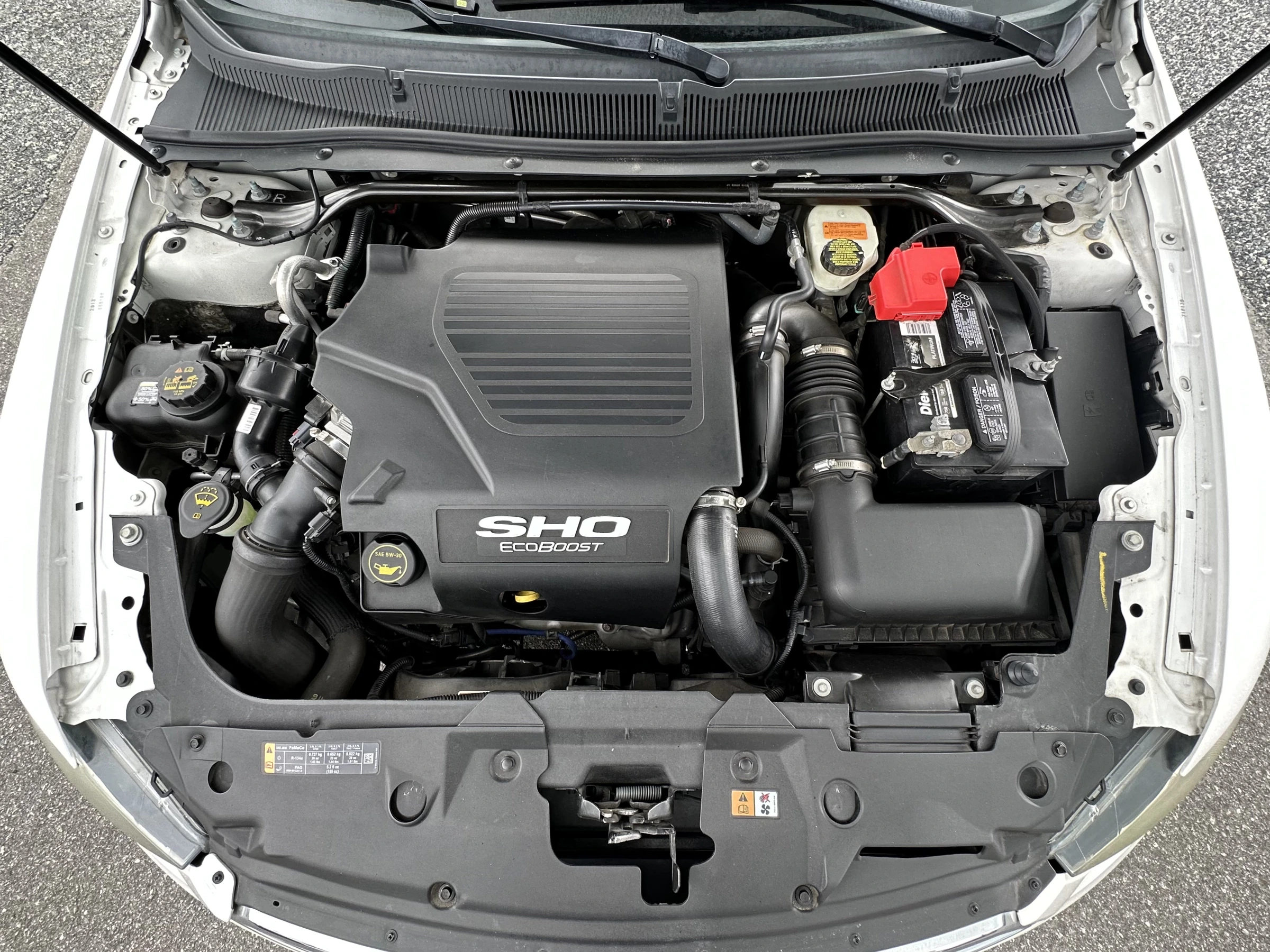 2015 Ford Taurus SHO — photo 22