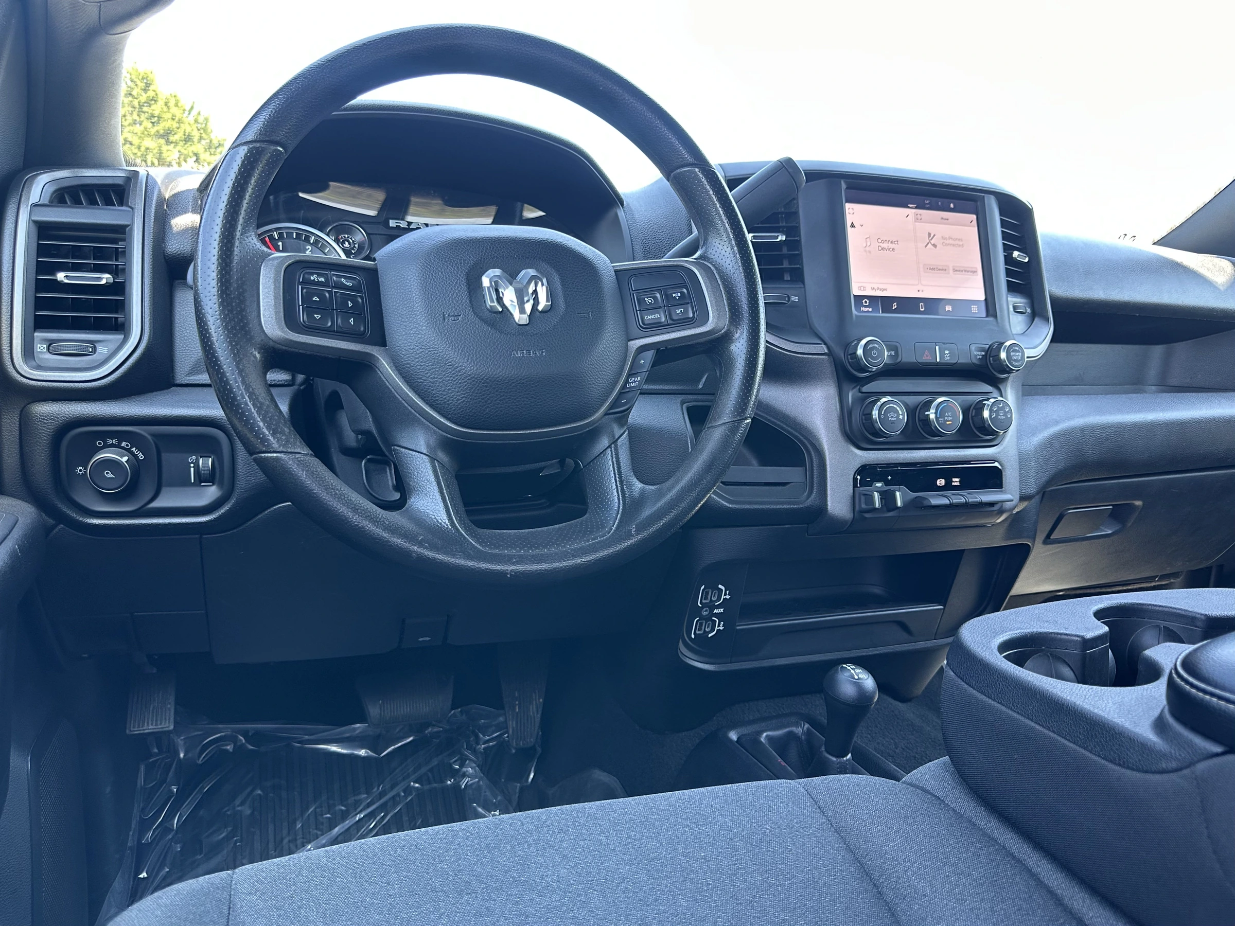 2022 Ram 2500 Tradesman — photo 16