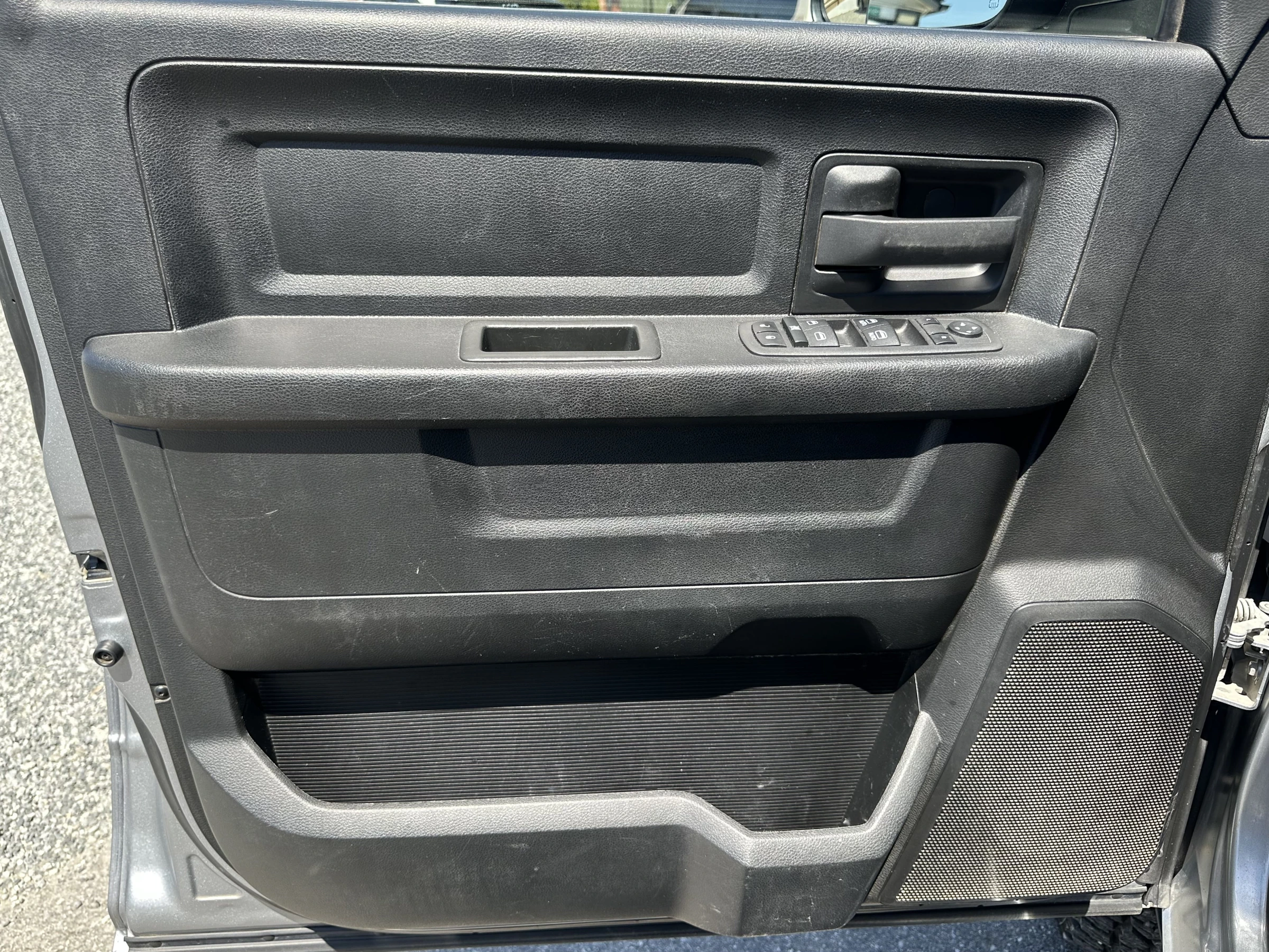 2022 Ram 2500 Tradesman — photo 8