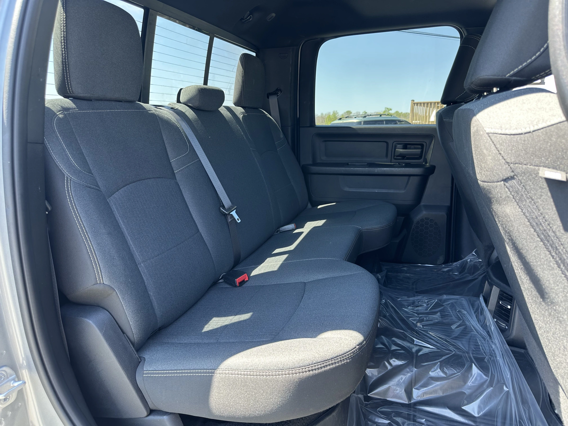 2022 Ram 2500 Tradesman — photo 11