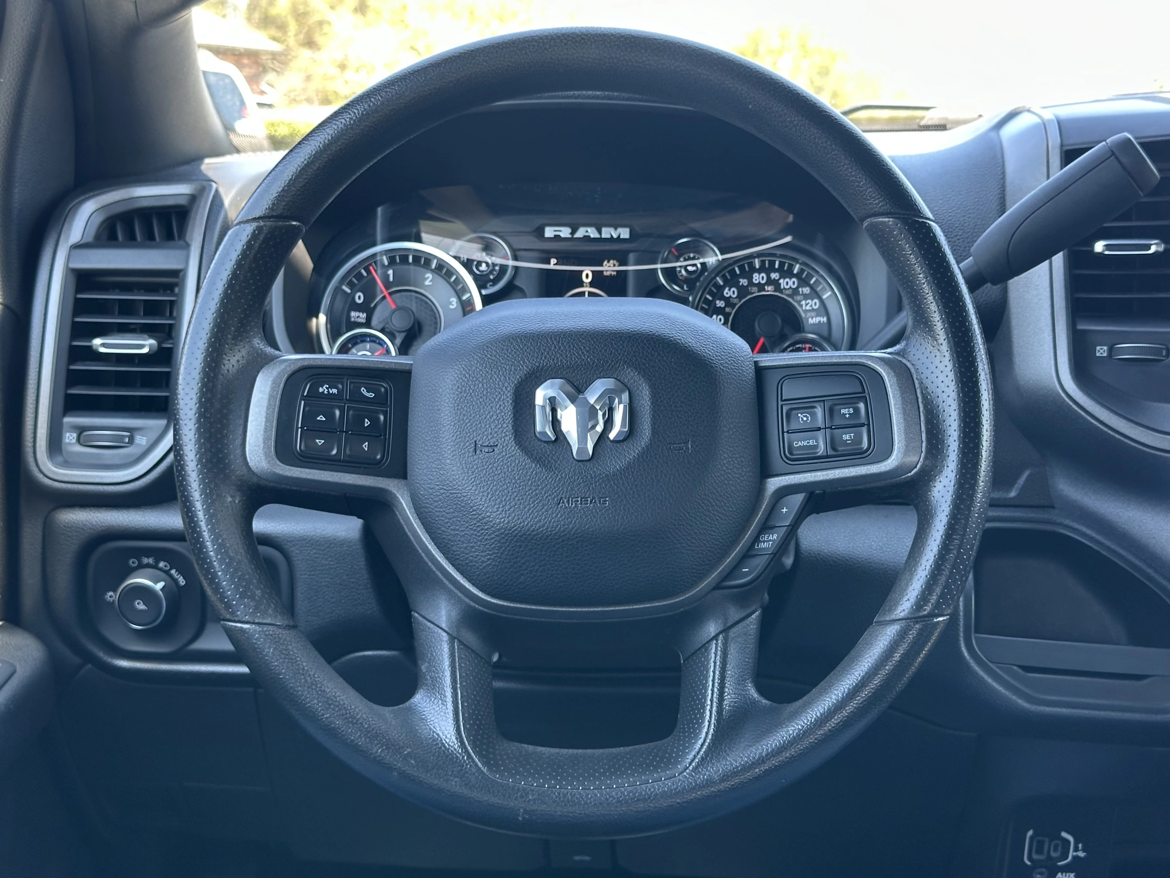 2022 Ram 2500 Tradesman — photo 17