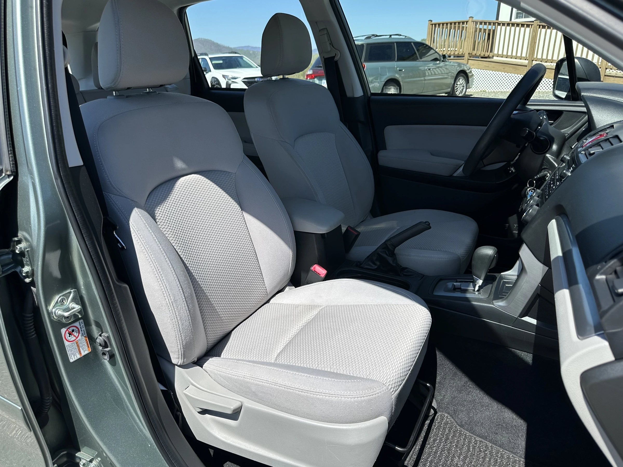 2014 Subaru Forester 2.5 — photo 10
