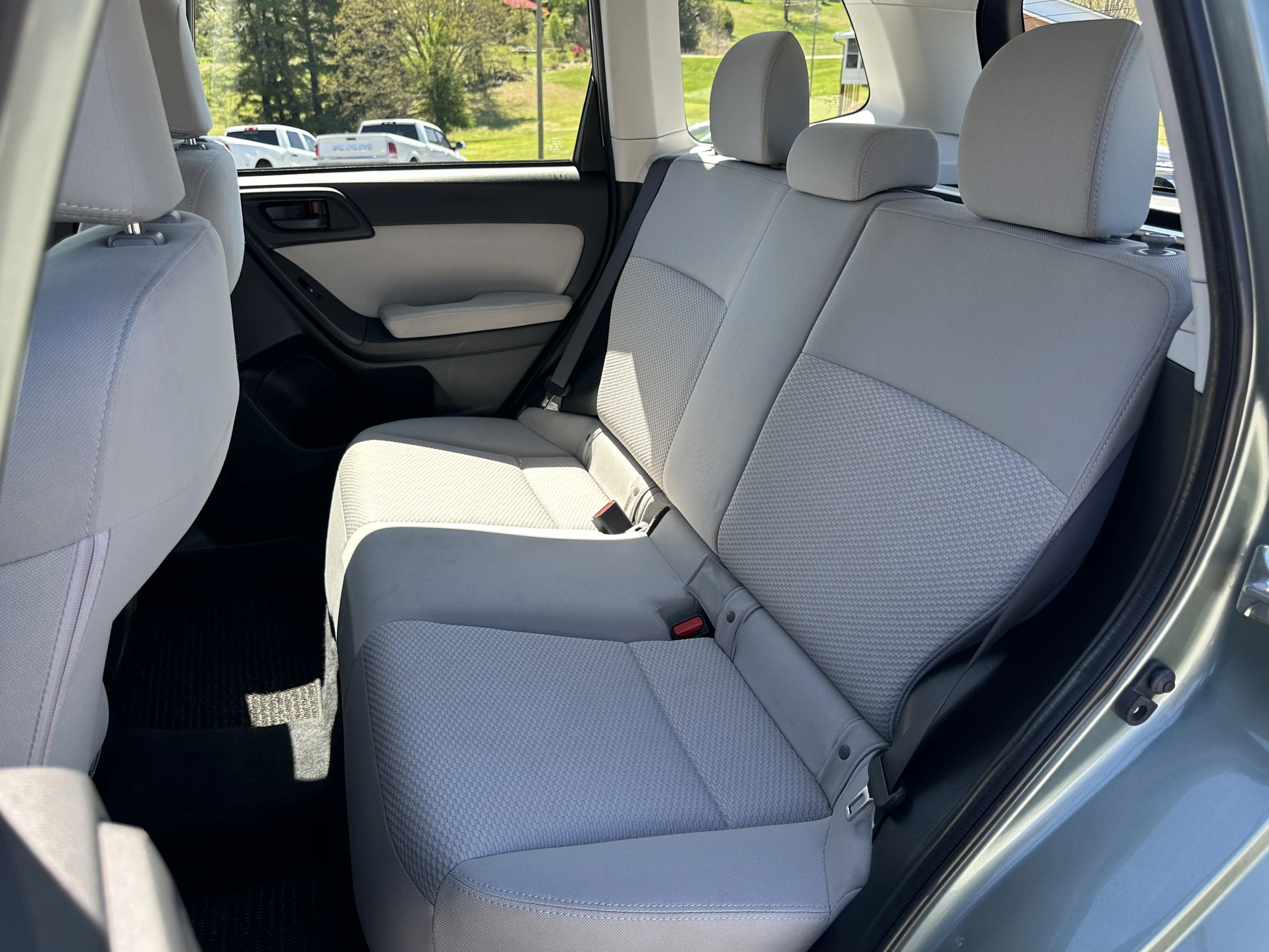 2014 Subaru Forester 2.5 — photo 12