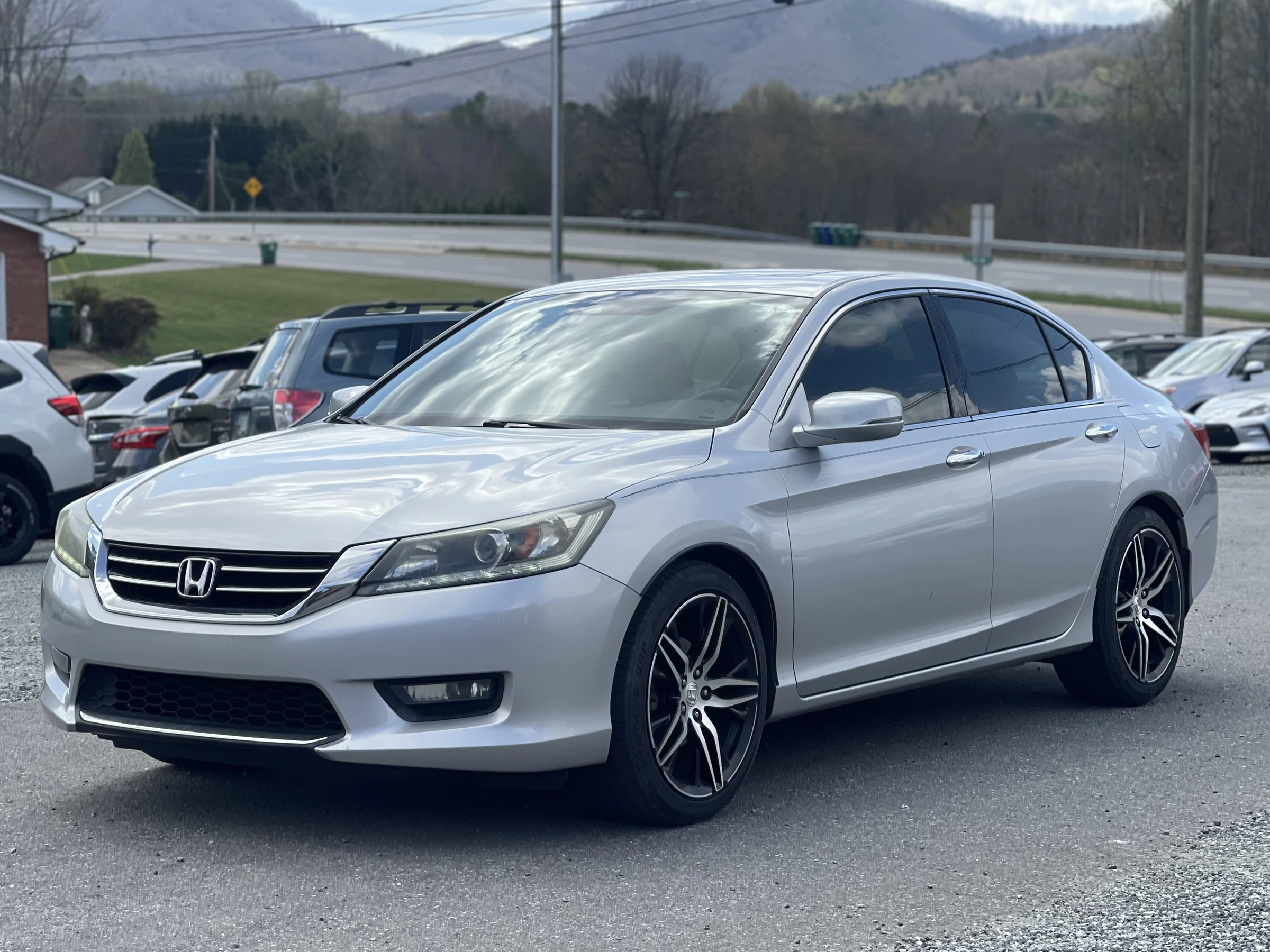 2015 Honda Accord EX-L-V6 — photo 7