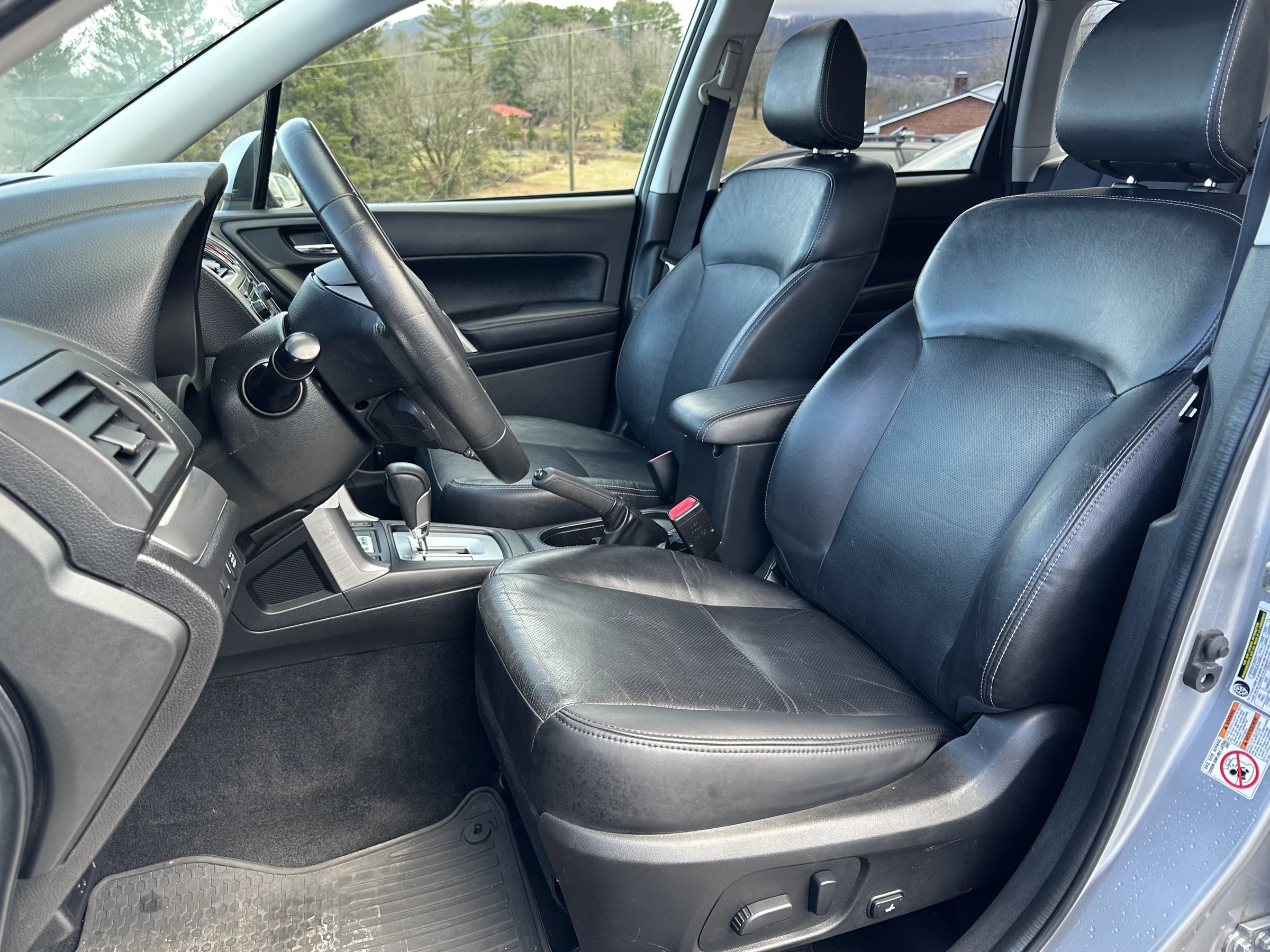 2014 Subaru Forester limited — photo 9
