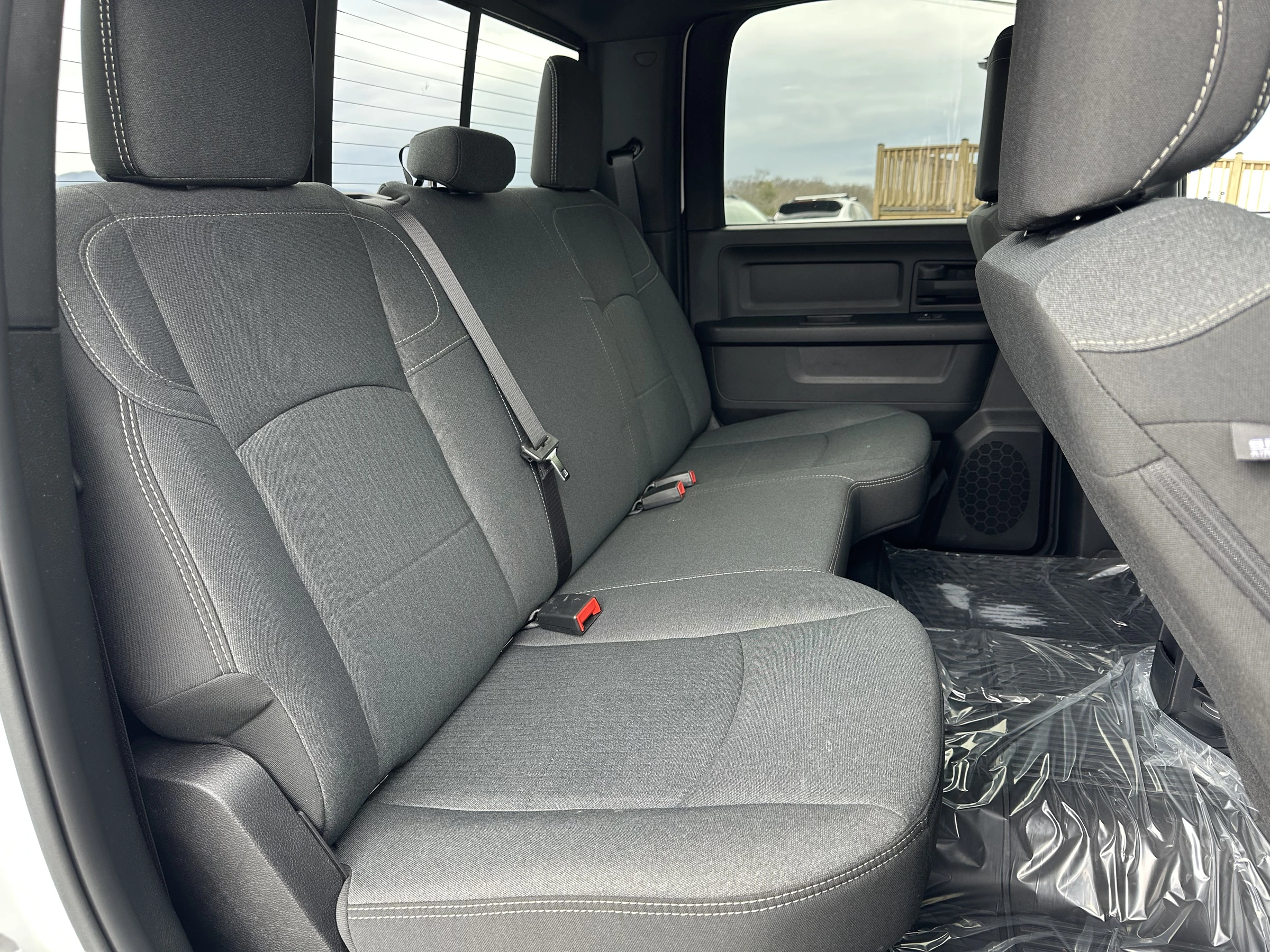 2024 Ram 3500 Tradesman 4x4 crew cab 8' box — photo 11