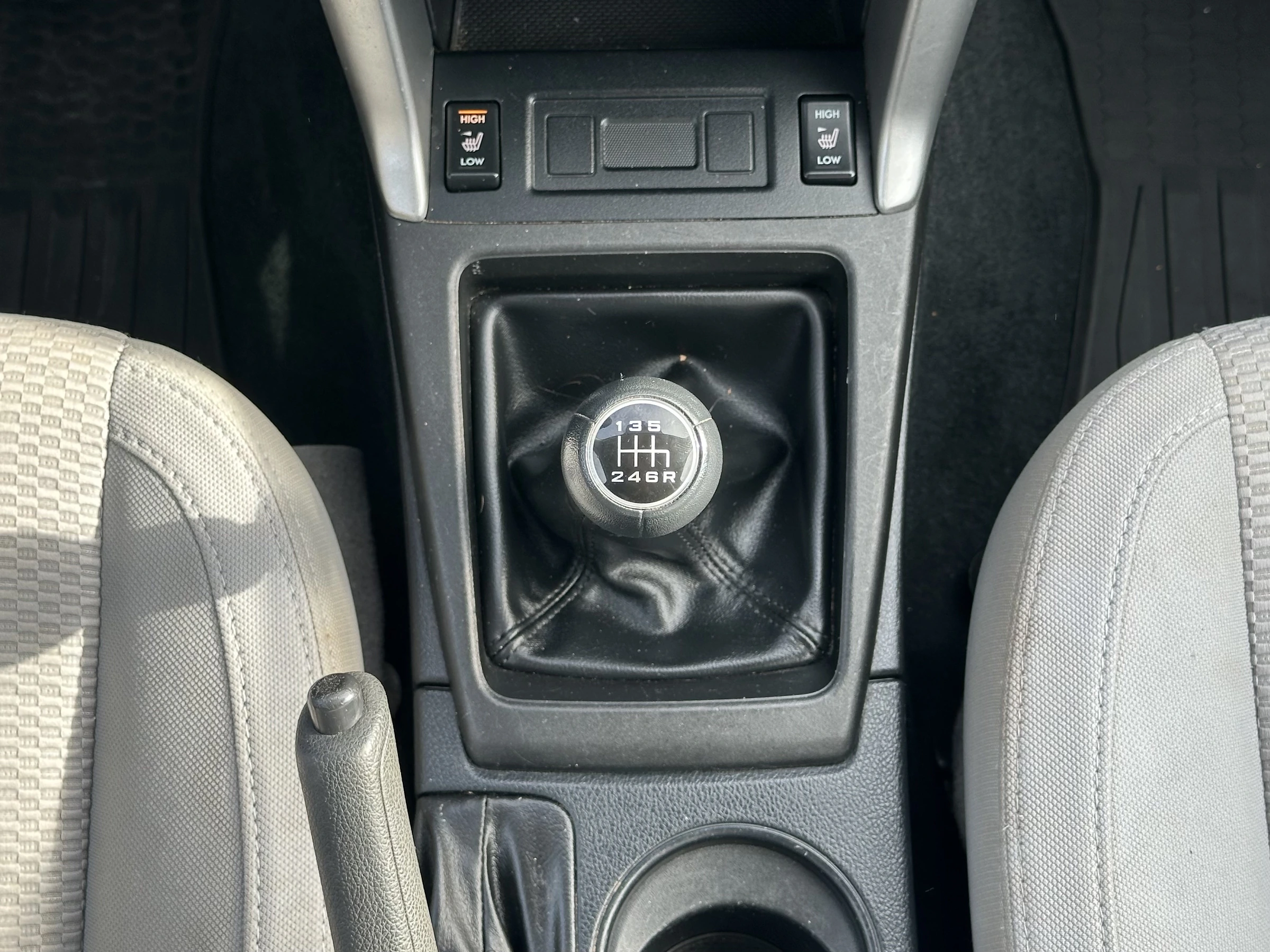 2015 Subaru Forester Premium Manual — photo 15