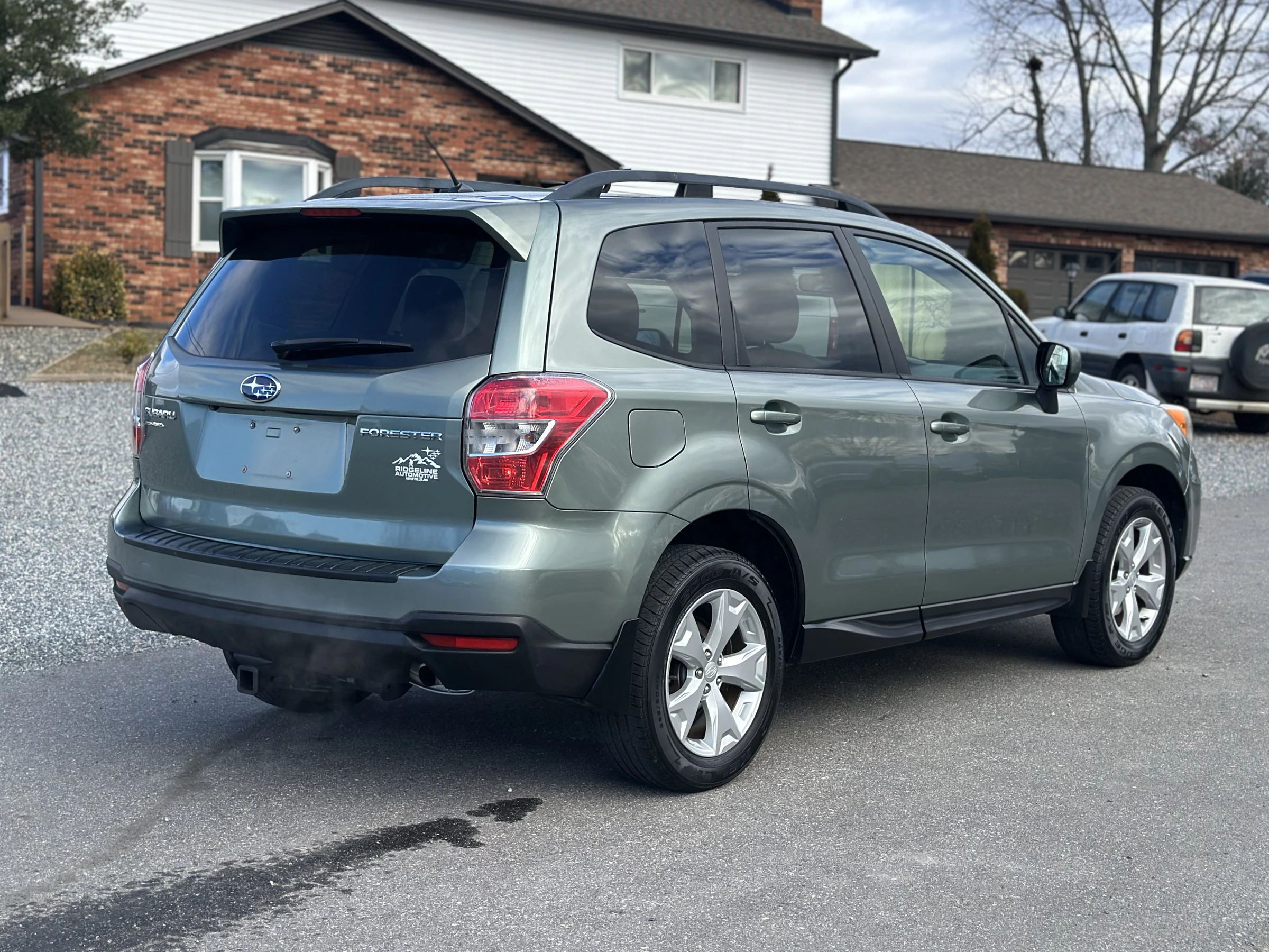 2015 Subaru Forester Premium Manual — photo 3